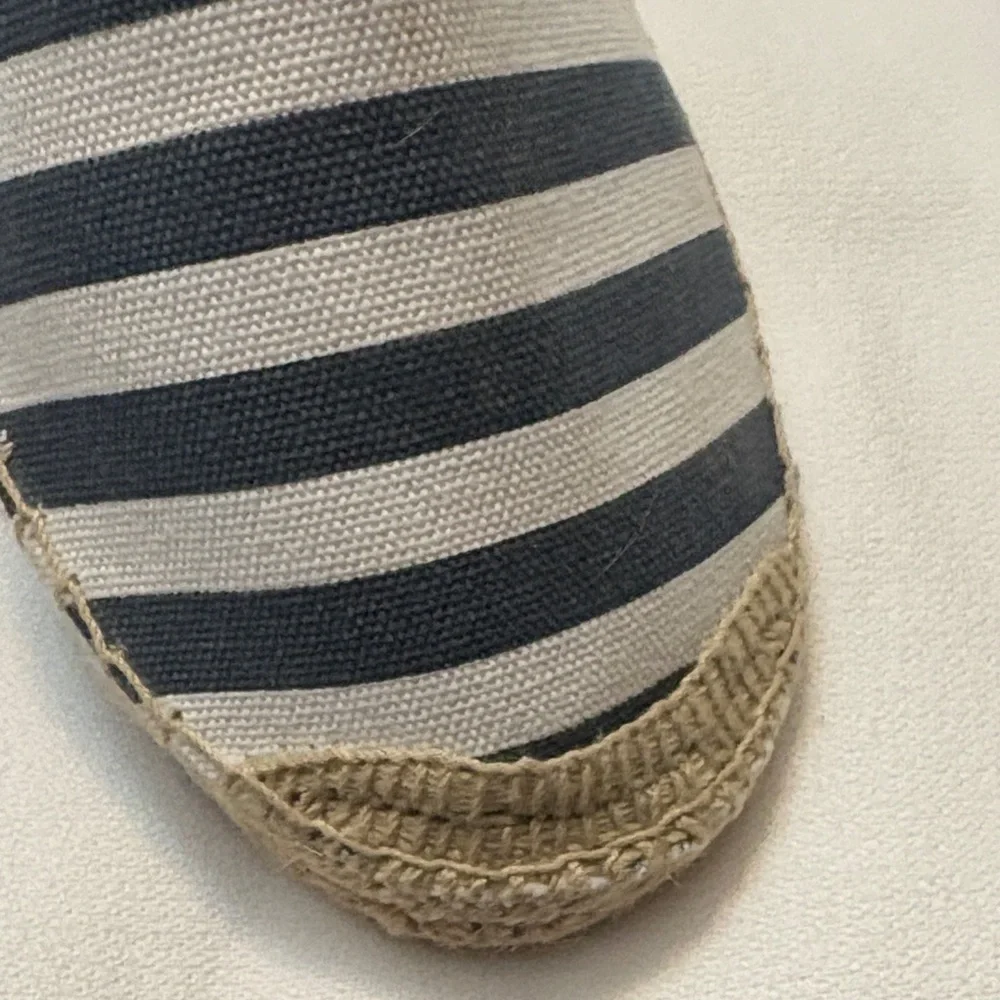 Michael Kors Navy and White Striped Women’s Espadrilles Size 8
